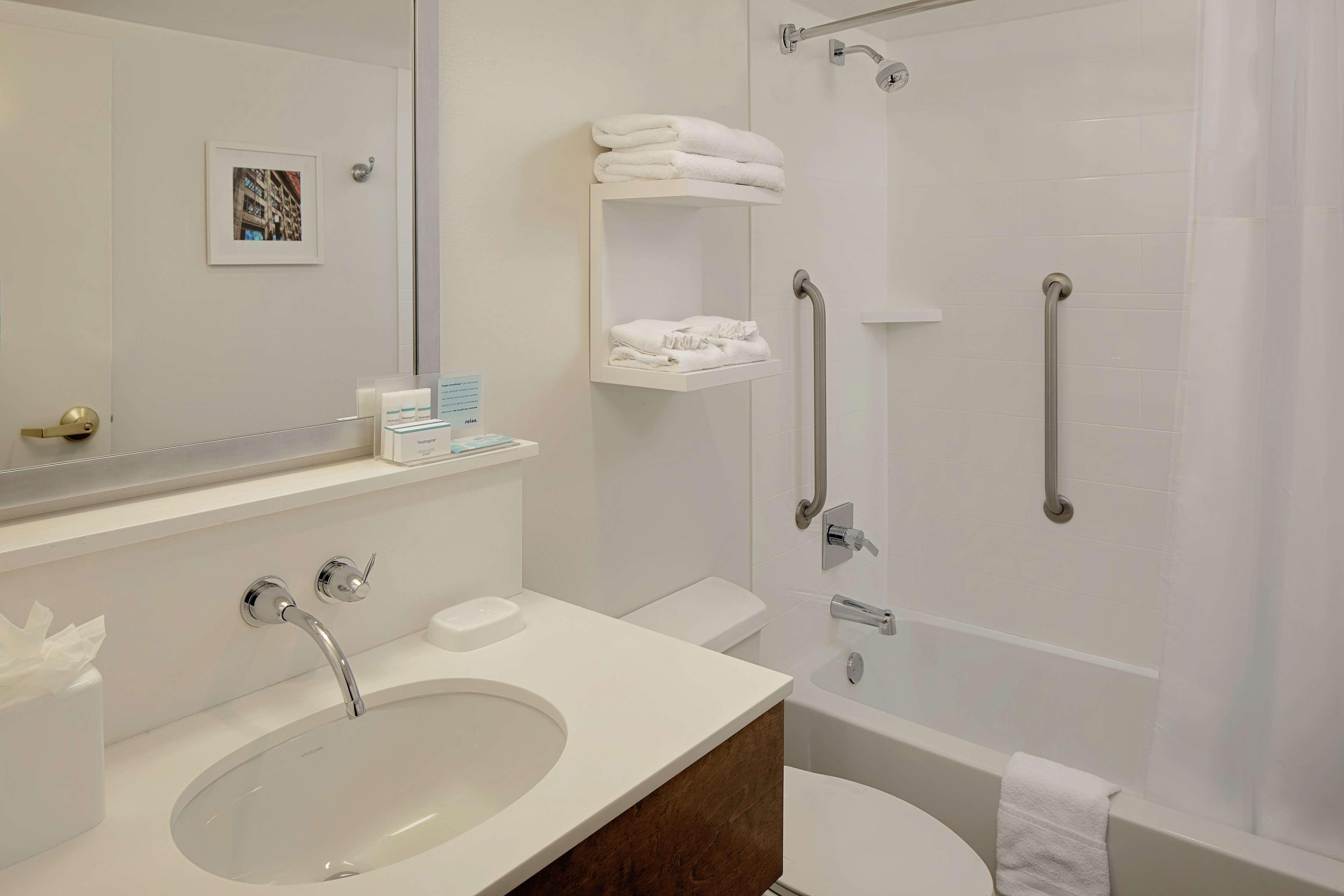Hampton Inn Louisville Downtown Extérieur photo