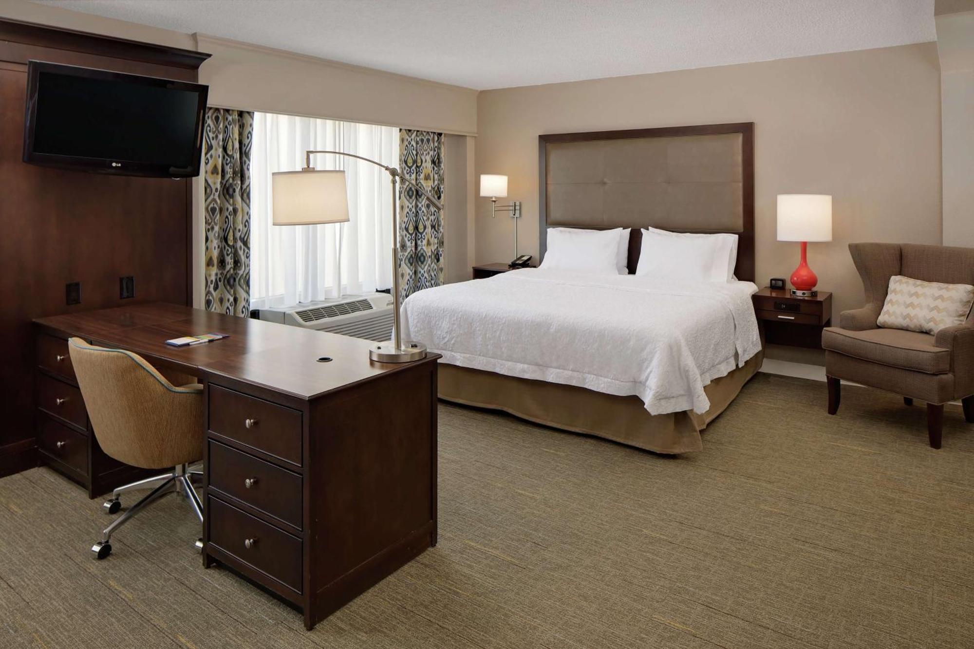 Hampton Inn Louisville Downtown Extérieur photo
