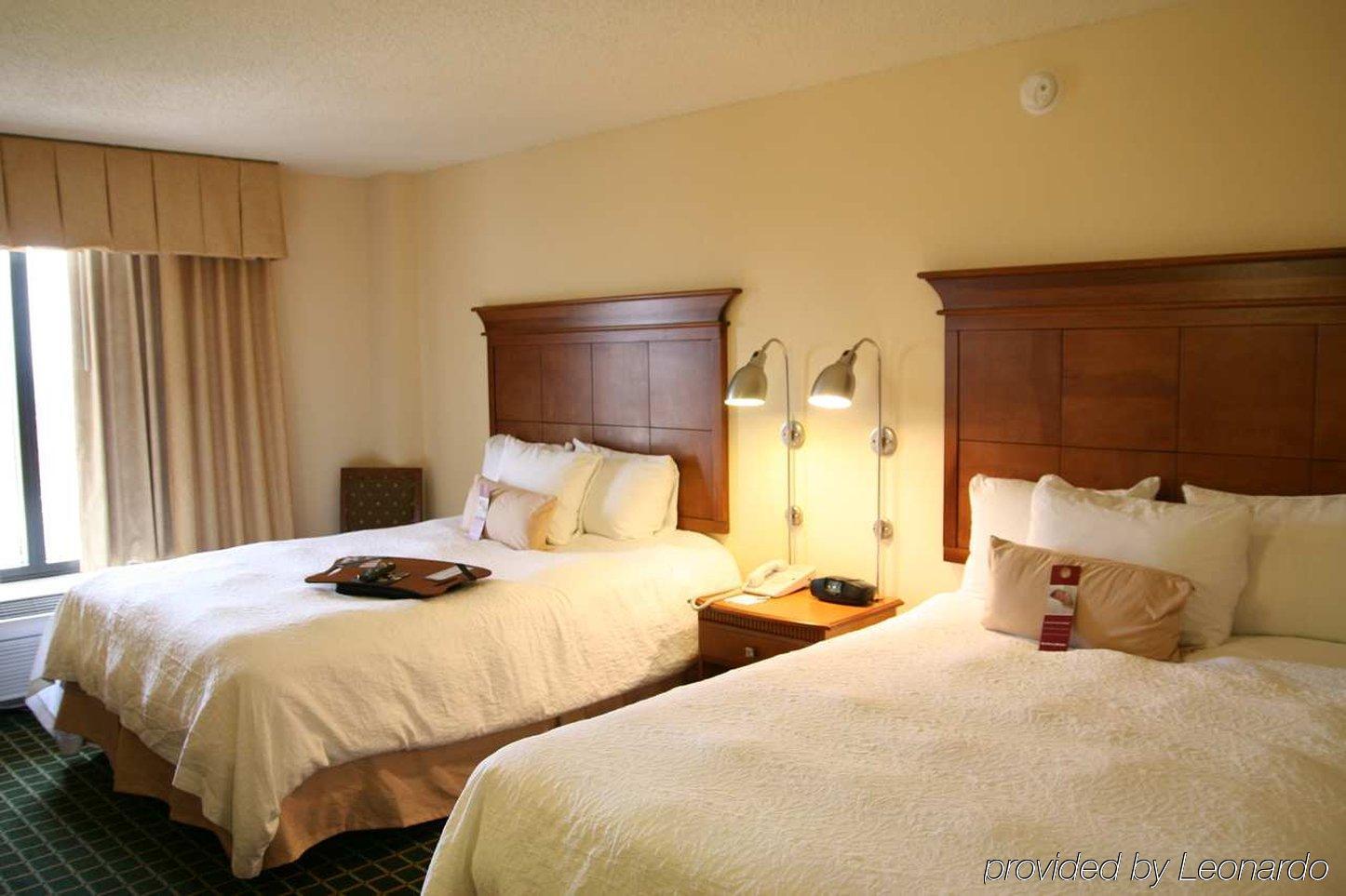 Hampton Inn Louisville Downtown Chambre photo