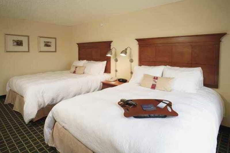 Hampton Inn Louisville Downtown Extérieur photo